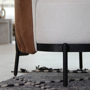 Poltrona Dubai Base Metálica - Tela Premium